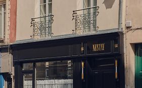 Nestay Sentier